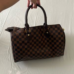 Checkered hand bag. Inspired